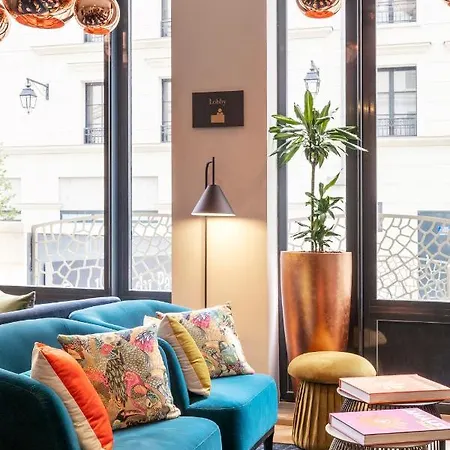Residhome Paris 3*