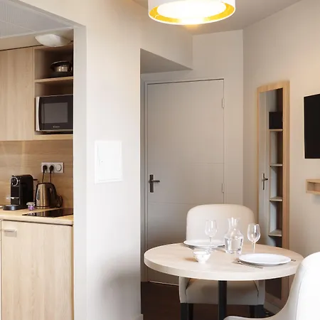 Residhome Paris 3*