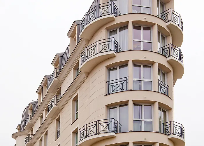 Residhome Paris 3* Кламар
